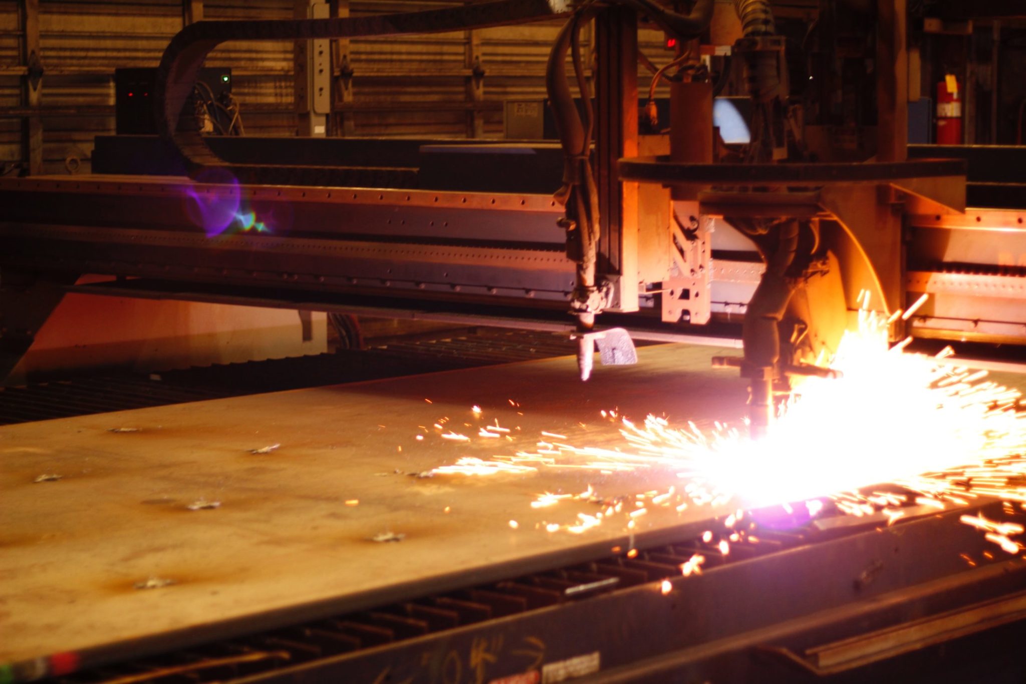 plasma-cutting